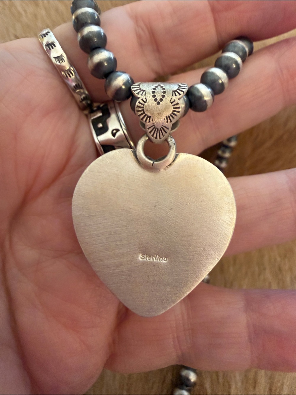 ❤️ Navajo Made Spiny Oyster Statement Puffy Heart Sterling Silver Pendant 16.4G - Picture 5 of 17